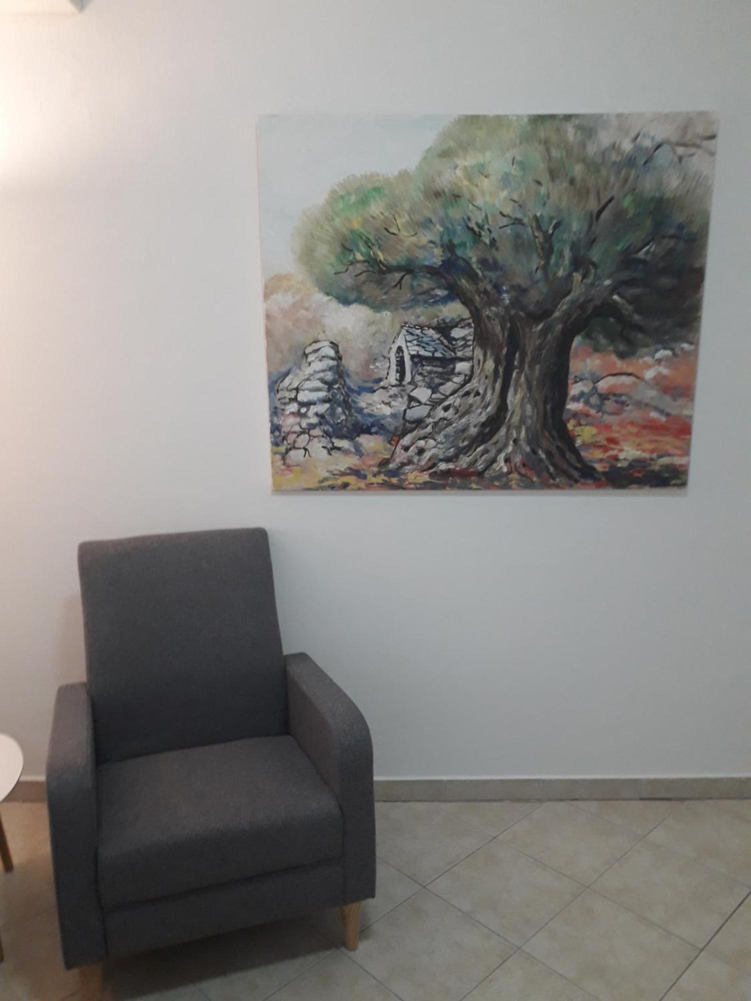 Apartments Maslina Лумбарда Екстериор снимка