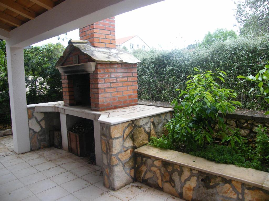 Apartments Maslina Лумбарда Екстериор снимка